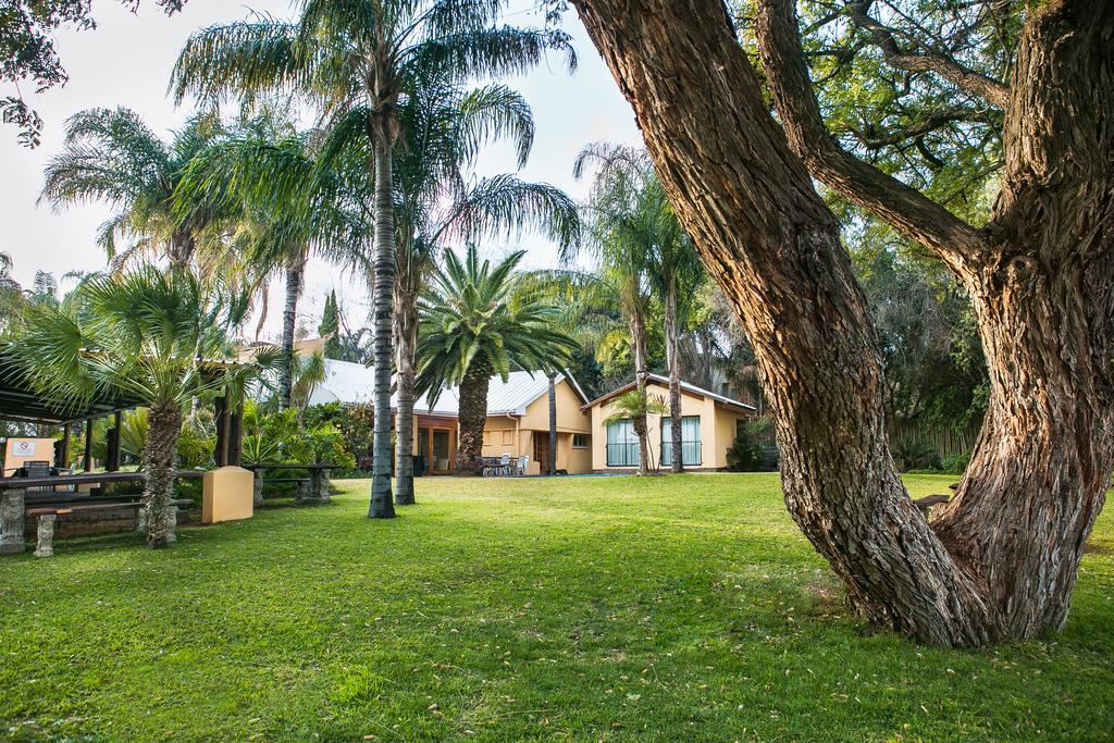 Riverbank Lodge Upington Exterior foto