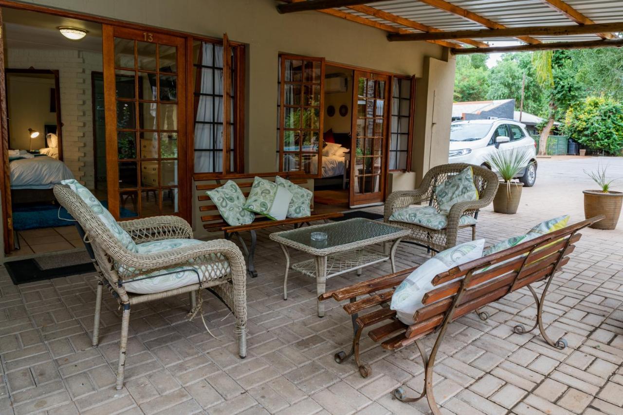 Riverbank Lodge Upington Exterior foto