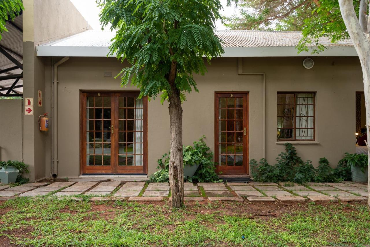 Riverbank Lodge Upington Exterior foto